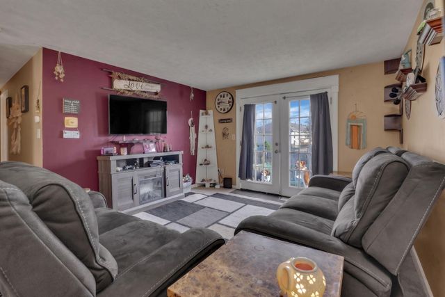 2654 Stonington Avenue, Grove City, OH 43123