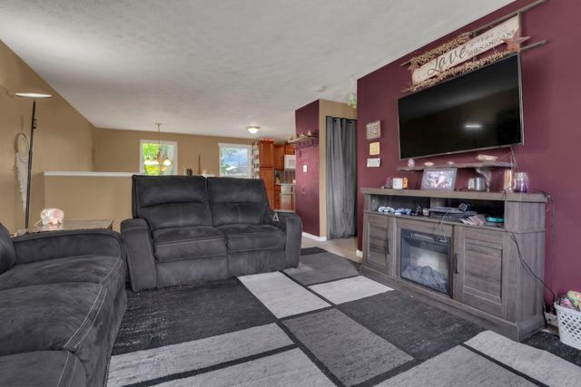2654 Stonington Avenue, Grove City, OH 43123