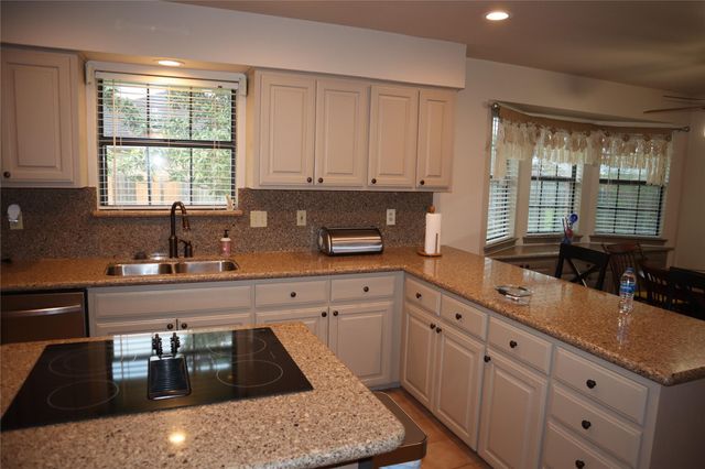 136 Dundee Grace, New Braunfels, TX 78130