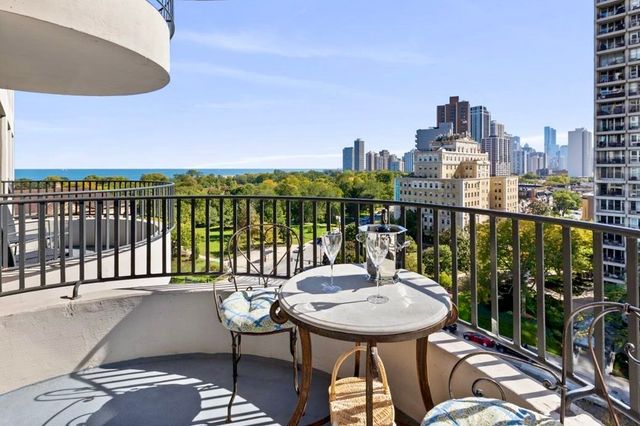2020 N LINCOLN PARK WEST 9J, Chicago, IL 60614