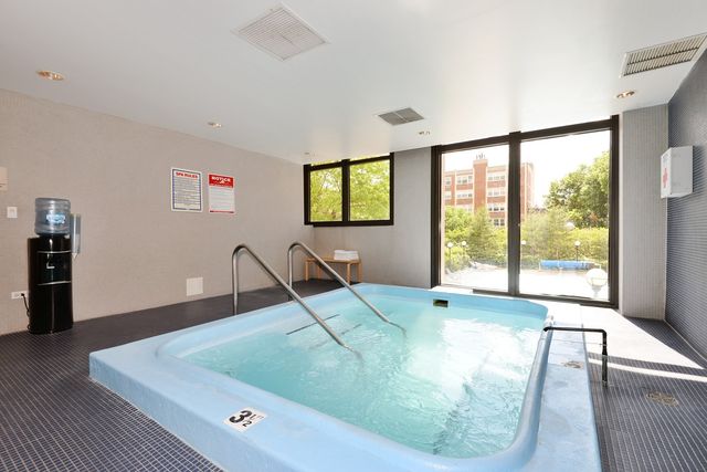 2020 N LINCOLN PARK WEST 9J, Chicago, IL 60614
