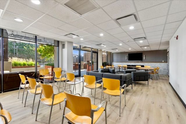 2020 N LINCOLN PARK WEST 9J, Chicago, IL 60614