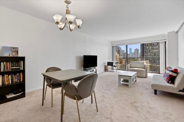 2020 N LINCOLN PARK WEST 9J, Chicago, IL 60614
