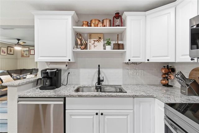 19067 Coppermine Road, Rogers, AR 72756