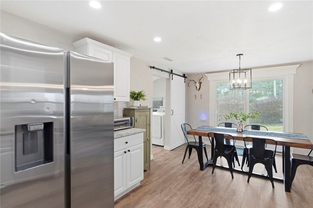 19067 Coppermine Road, Rogers, AR 72756