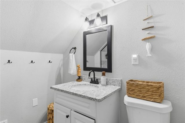 19067 Coppermine Road, Rogers, AR 72756