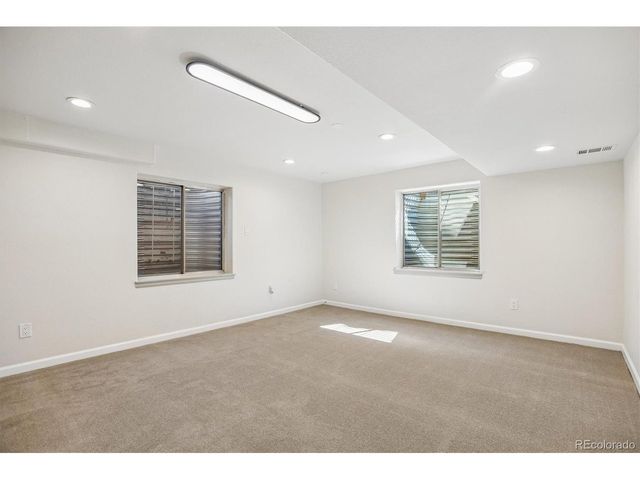 8506 Union Cir, Arvada, CO 80005