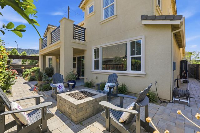 6600 Bogiala Way, Gilroy, CA 95020
