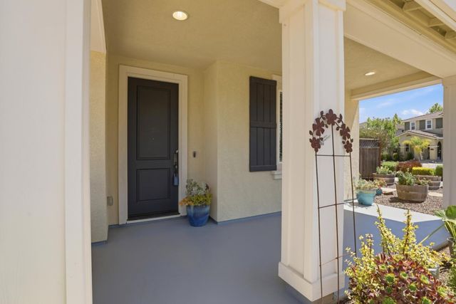 6600 Bogiala Way, Gilroy, CA 95020