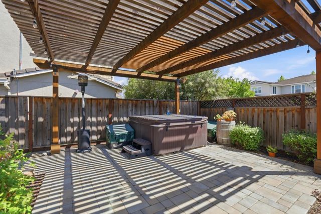 6600 Bogiala Way, Gilroy, CA 95020