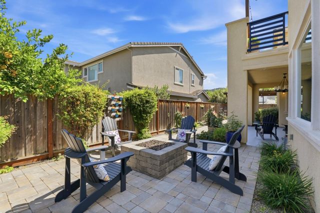 6600 Bogiala Way, Gilroy, CA 95020