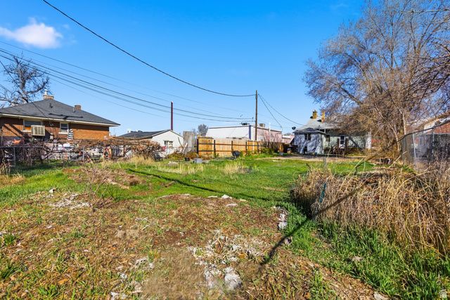 869 W CENTER ST, Provo, UT 84601
