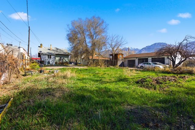 869 W CENTER ST, Provo, UT 84601