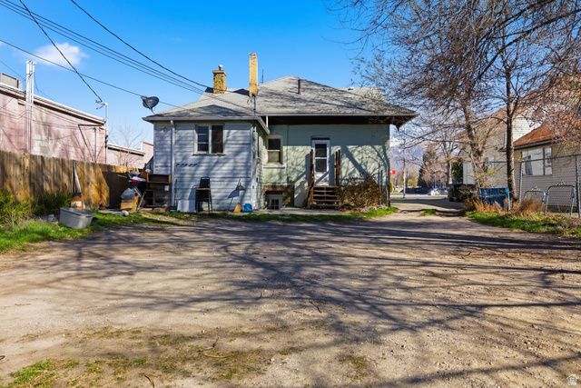 869 W CENTER ST, Provo, UT 84601