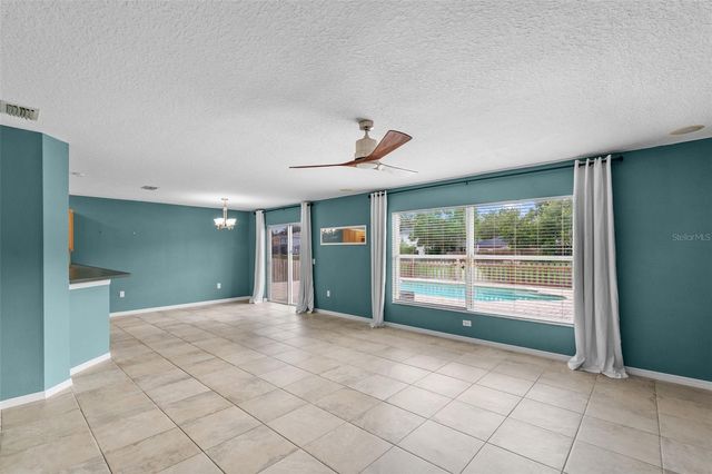 11913 MANGO GROVES BOULEVARD, Seffner, FL 33584