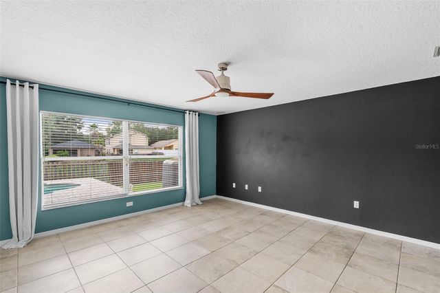 11913 MANGO GROVES BOULEVARD, Seffner, FL 33584