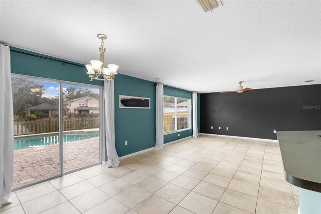 11913 MANGO GROVES BOULEVARD, Seffner, FL 33584
