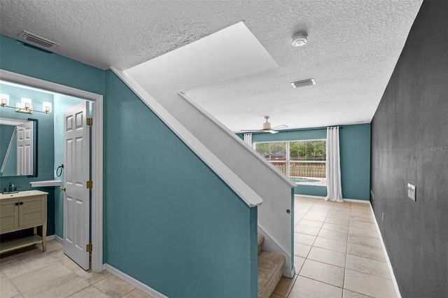 11913 MANGO GROVES BOULEVARD, Seffner, FL 33584