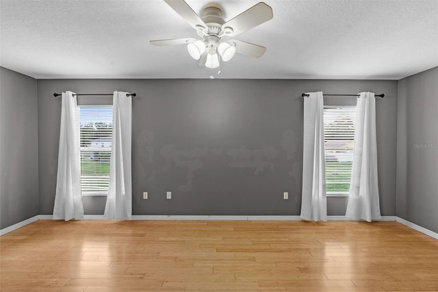 11913 MANGO GROVES BOULEVARD, Seffner, FL 33584