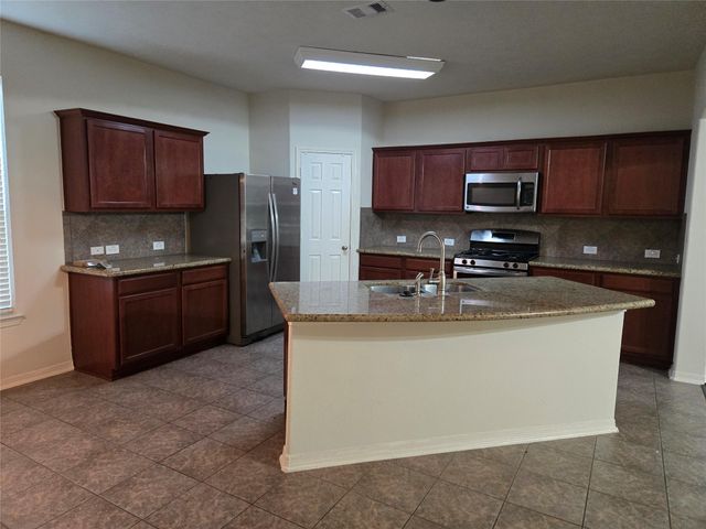 9903 Onyx Trail Drive, Rosharon, TX 77583