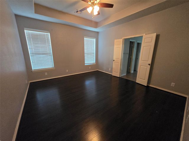 9903 Onyx Trail Drive, Rosharon, TX 77583