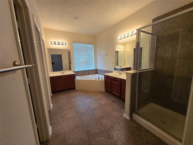 9903 Onyx Trail Drive, Rosharon, TX 77583