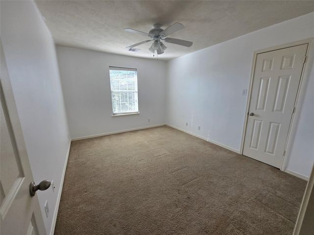 9903 Onyx Trail Drive, Rosharon, TX 77583