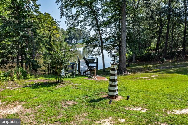 205 TRUMPS COURT, Reedville, VA 22539