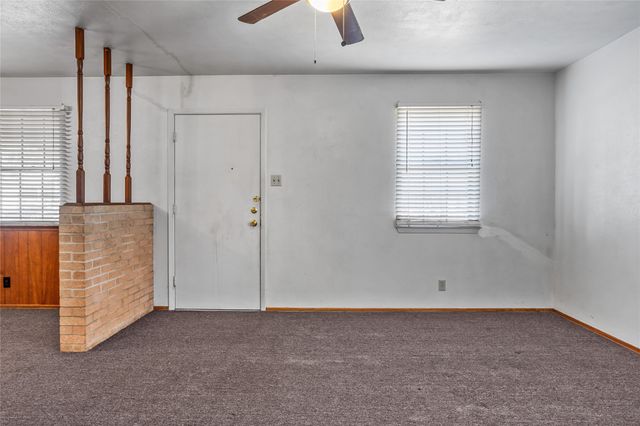 724 E Mustang Street, Crowley, TX 76036