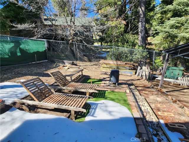 372 Cedarbrook Drive, Twin Peaks, CA 92391