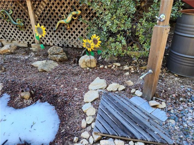 372 Cedarbrook Drive, Twin Peaks, CA 92391