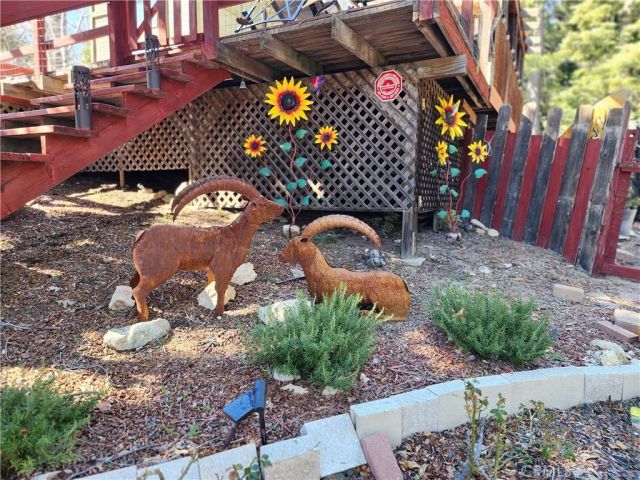 372 Cedarbrook Drive, Twin Peaks, CA 92391