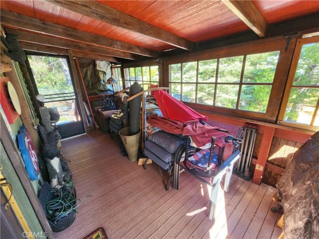 372 Cedarbrook Drive, Twin Peaks, CA 92391