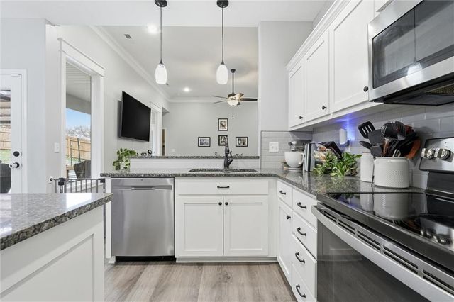 484 Olive Court, Warrensburg, MO 64093