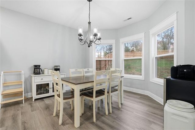 484 Olive Court, Warrensburg, MO 64093