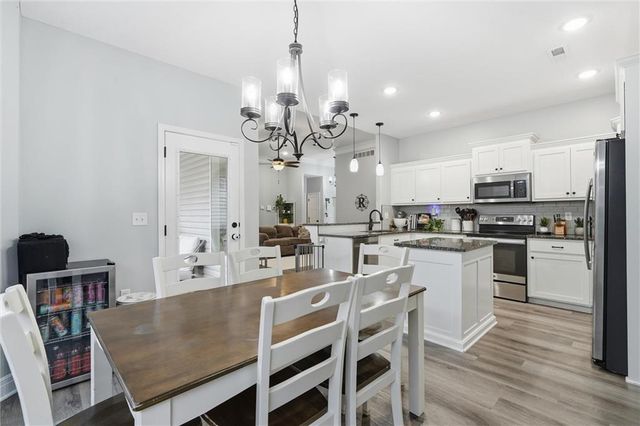 484 Olive Court, Warrensburg, MO 64093