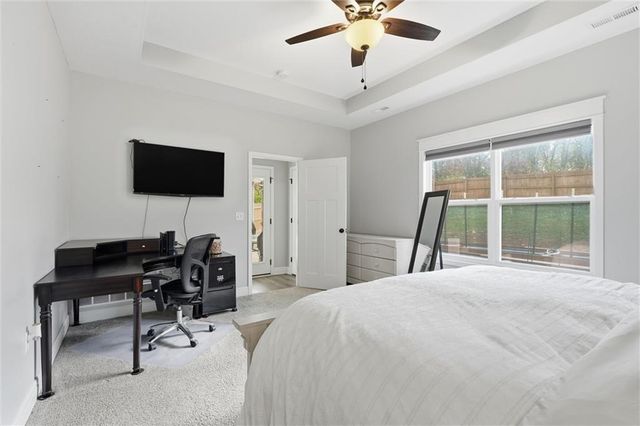 484 Olive Court, Warrensburg, MO 64093