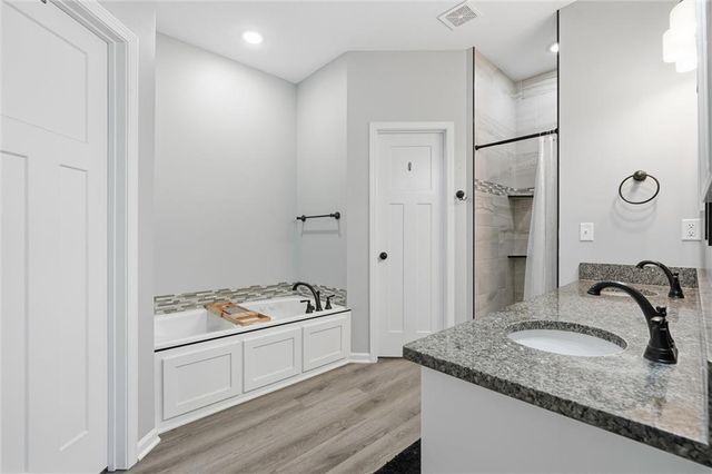 484 Olive Court, Warrensburg, MO 64093