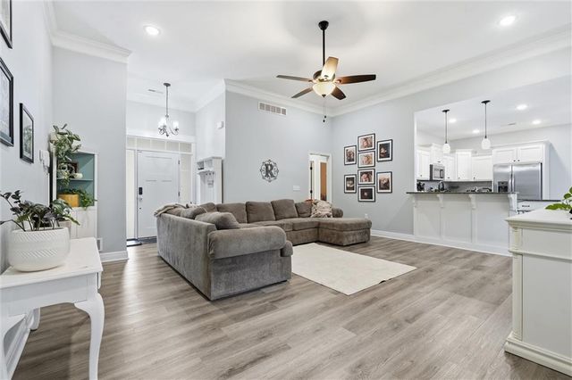 484 Olive Court, Warrensburg, MO 64093