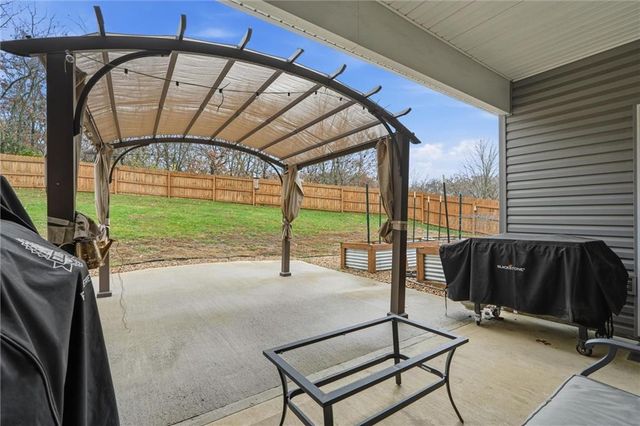 484 Olive Court, Warrensburg, MO 64093