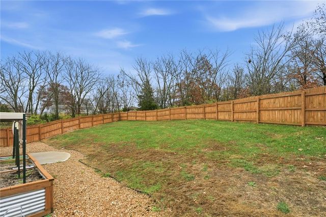 484 Olive Court, Warrensburg, MO 64093