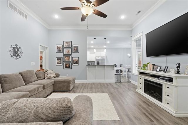 484 Olive Court, Warrensburg, MO 64093