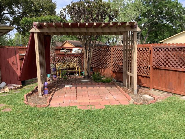 2203 Mustang Springs Drive, Missouri City, TX 77459