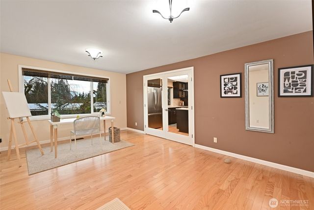 22432 98th Avenue W, Edmonds, WA 98020