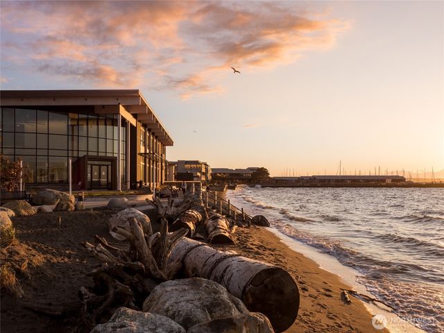 22432 98th Avenue W, Edmonds, WA 98020