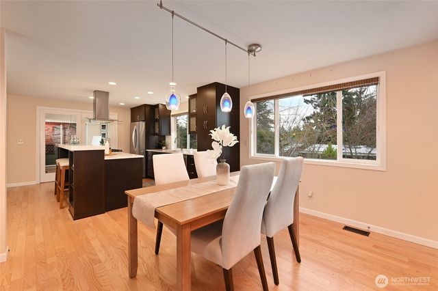 22432 98th Avenue W, Edmonds, WA 98020