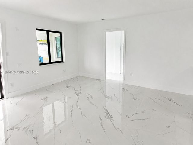 3435 SW 91st Avenue 0, Miami, FL 33165