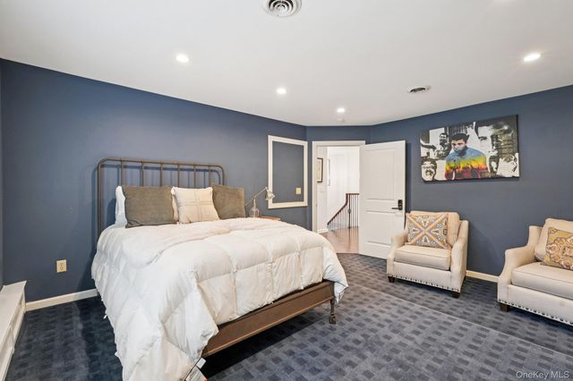 8 Tor Terrace, New City, NY 10956