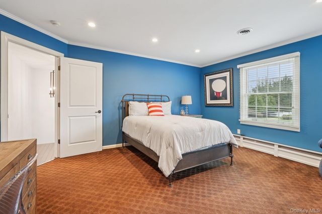 8 Tor Terrace, New City, NY 10956