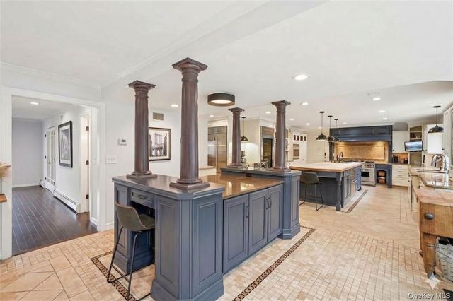 8 Tor Terrace, New City, NY 10956